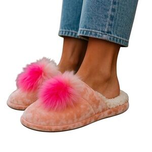 XHILARATION PLUSH POMPOM SHERPA CLOSED TOE SLIDES SLIPPERS NWT